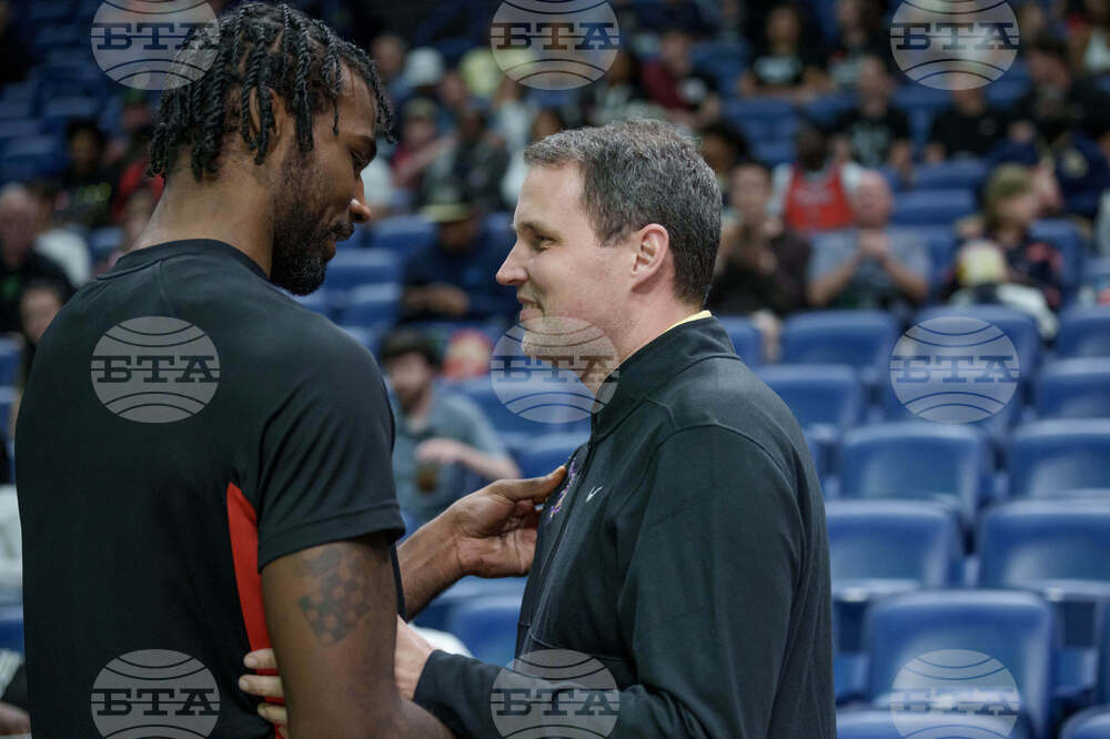 Rockets Pelicans Basketball