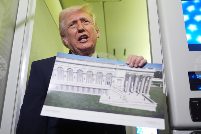 Тръмп твърди, че армията изгражда военен комплекс под строящата се бална зала в Белия дом