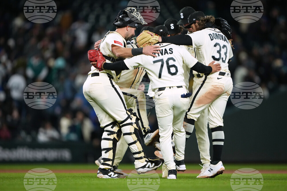 Guardians Mariners Baseball