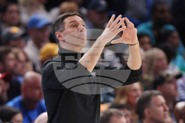 Knicks Thunder Basketball