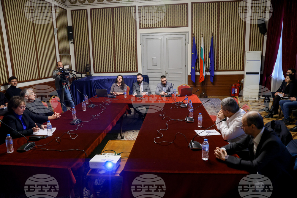 Централен военен клуб - вноса на работна ръка - кръгла маса