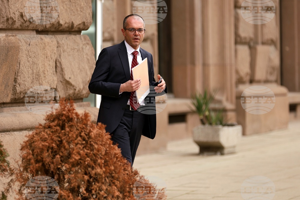 Президентство - Национална агенция за приходите - Комисия за защита на потребителите - среща - Александър Колячев