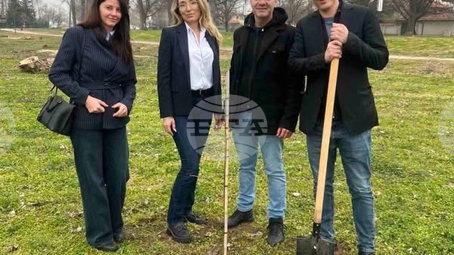 CC-DB Kicks Off Election Campaign in Pazardzhik with Tree-Planting Initiative