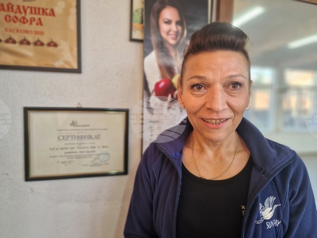 Опитът на сцената на НДК оказва влияние върху развитието на всеки състав, каза за БТА хореографът Катя Крумова