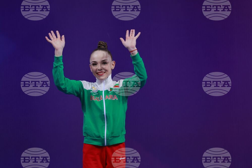 Световна купа по художествена гимнастика - награждаване - Стилияна Николова