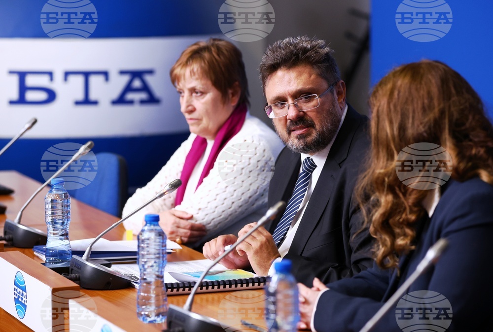 Национален пресклуб на БТА София - подписване на договор за партньорство между БТА и Института за български език към БАН - пресконференция