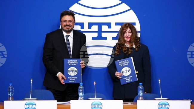 БТА и Институтът за български език към БАН подписаха договор за партньорство