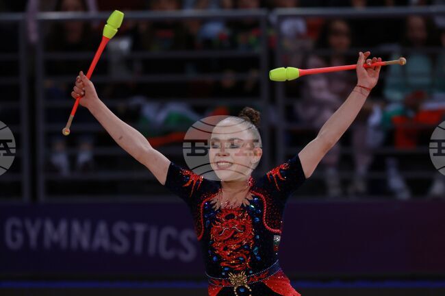 Световна купа по художествена гимнастика - финали - Стилияна Николова - съчетание с бухалки