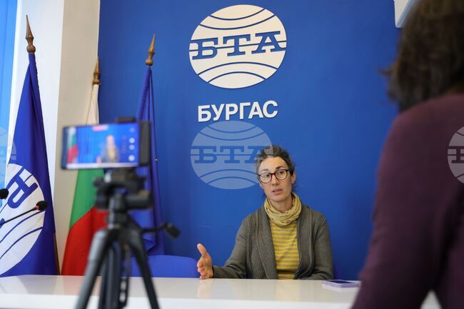 Национален пресклуб на БТА Бургас - представяне на списание ЛИК - „НДК на 45“