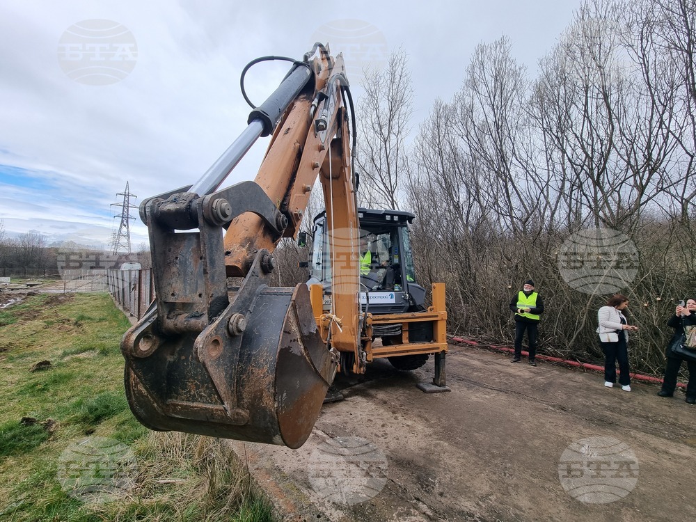 Перник - начало на строителни работи - тягова подстанция (ТПС)