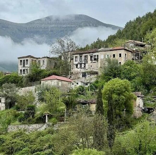  АТА: Албанският град Делвина е обявен за недвижимо културно наследство
