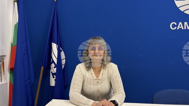 Самоковската цигуларка Диана Чаушева участва успешно в новогодишен концерт в зала 1 на НДК, каза преподавателят по музика Даниела Георгиева