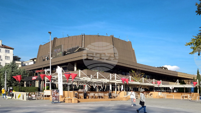 Фестивалният и конгресен център във Варна ще отбележи 40-годишнината си със серия концерти и обновена зала