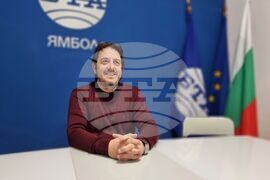 Национален пресклуб на БТА Ямбол - представяне на списание ЛИК - „НДК на 45“