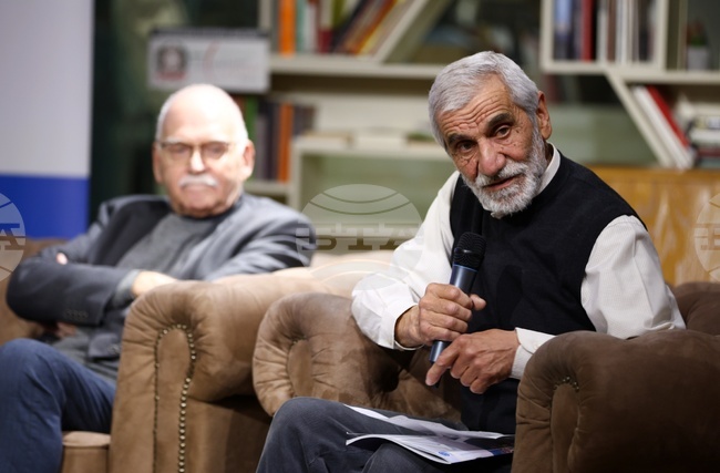 НДК е безспорен връх на архитектурата и нейния синтез с пластичните изкуства, каза скулпторът проф. Емил Попов