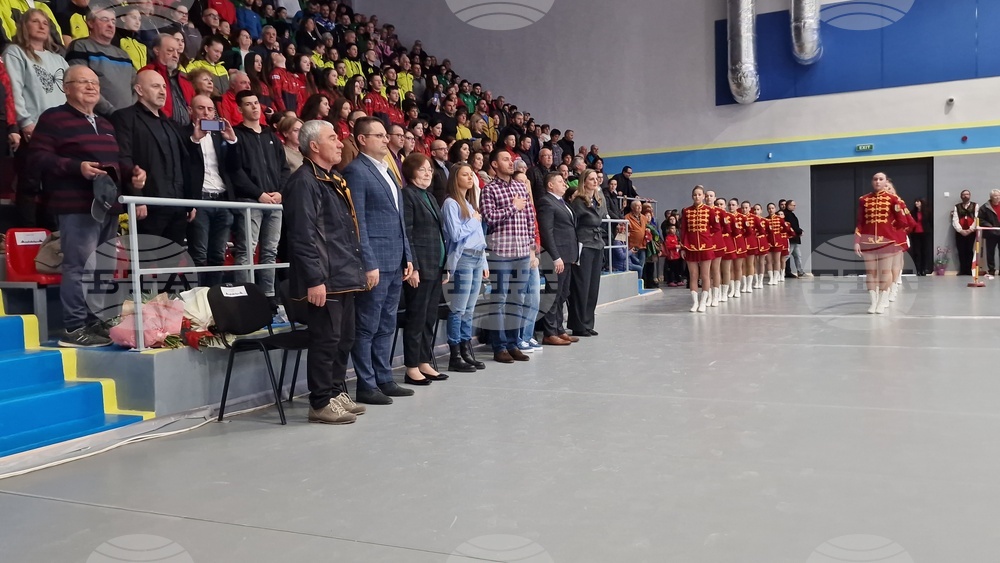 Троян - Лора Христова - посрещане