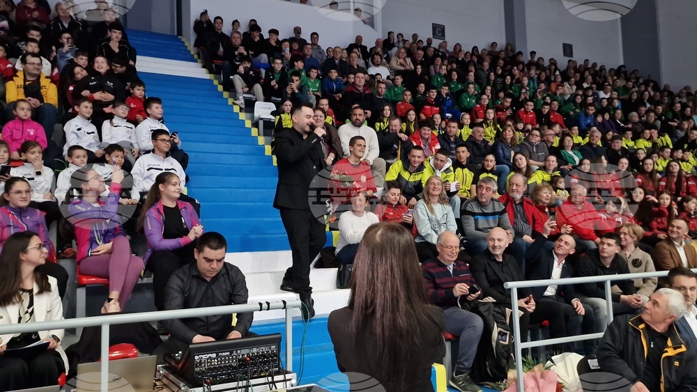 Троян - Лора Христова - посрещане