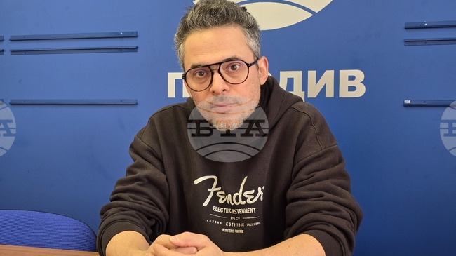 НДК е едно от най-емблематичните места, които съм посещавал, каза китаристът, композитор и музикален продуцент Ангел Дюлгеров в Пловдив