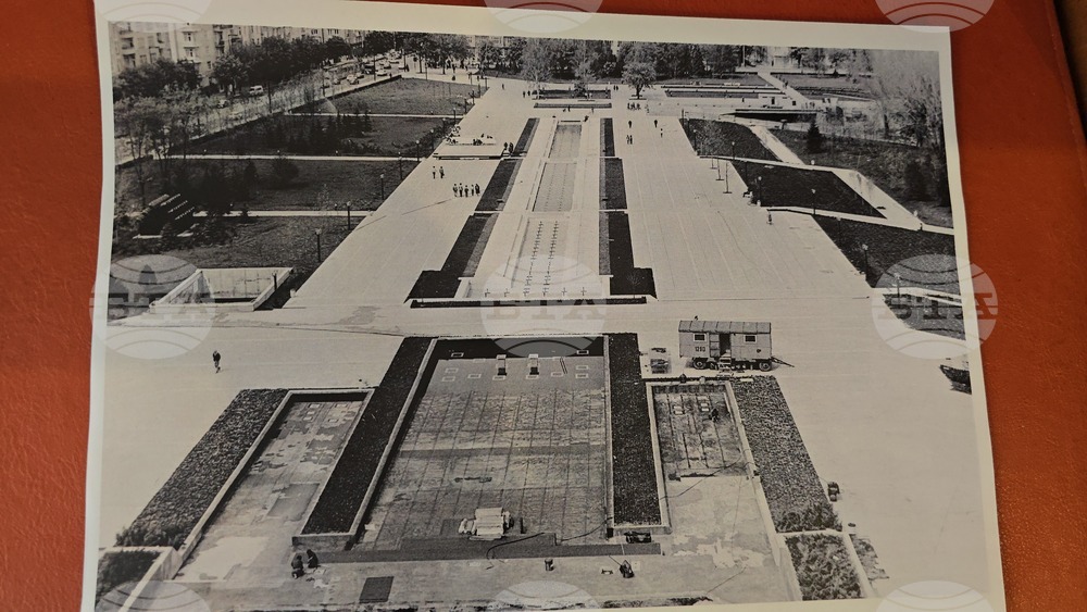 Ловеч - представяне на списание ЛИК - „НДК на 45“