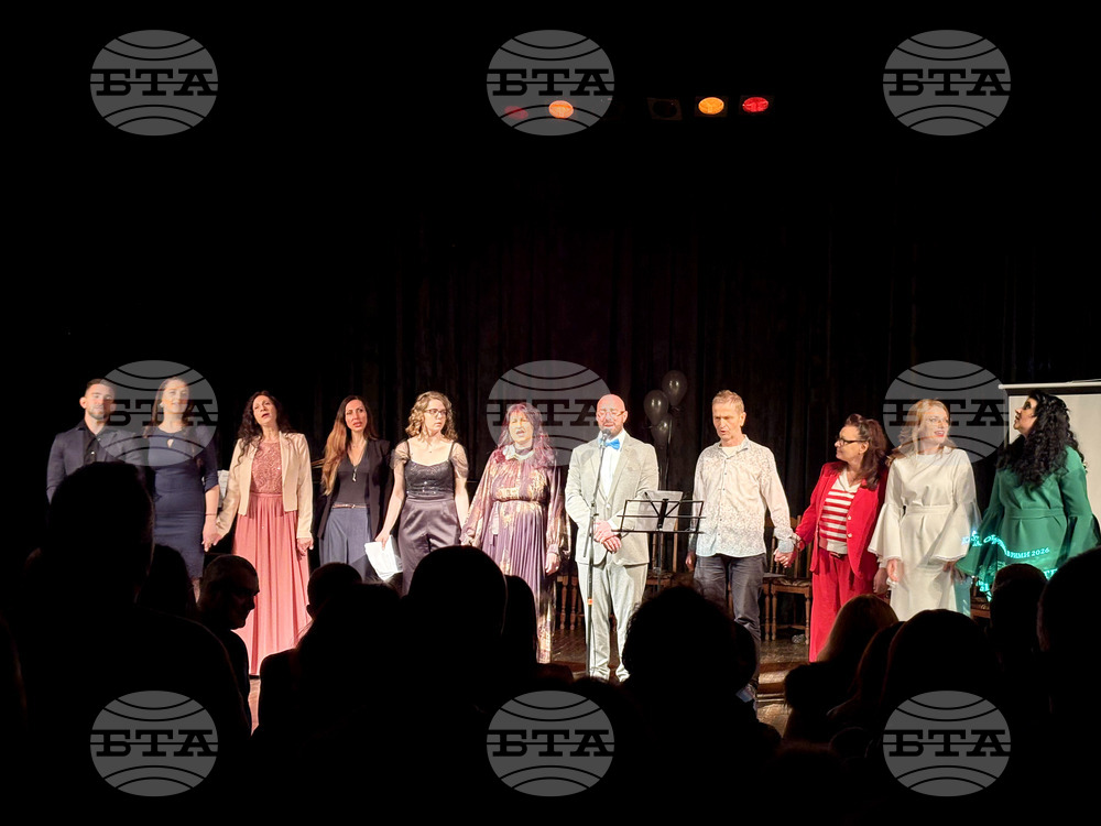 Самоков - „Кауза, облечена в рими“ - благотворително събитие