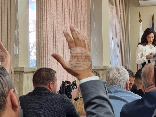 Съветниците в Поморие приеха временни бюджетни разчети за 2026 г. до гласуване на държавния бюджет