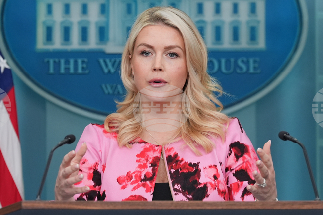 Белият дом заяви, че няма промяна в политиката относно Куба, въпреки разрешението за акостиране на руски танкер