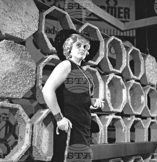 Катя Чукова - актриса