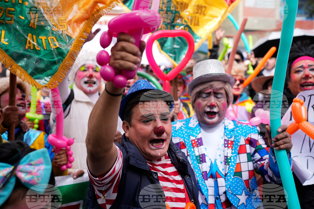 Bolivia Clowns Protest