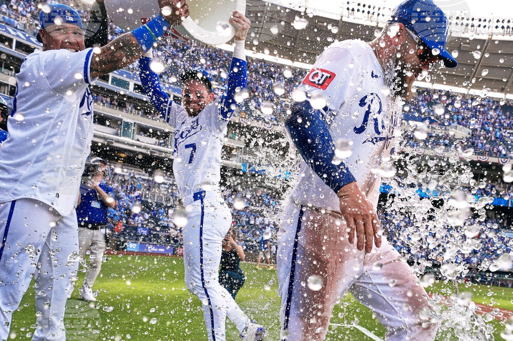 Twins Royals Baseball