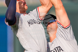 Twins Royals Baseball