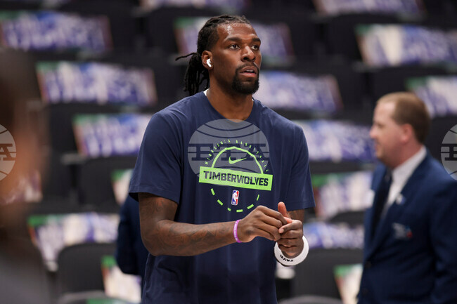 Timberwolves Mavericks Basketball