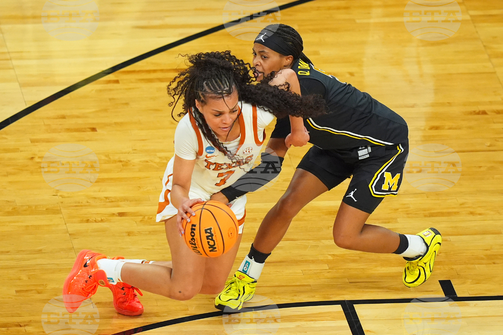 NCAA Michigan Texas Basketball