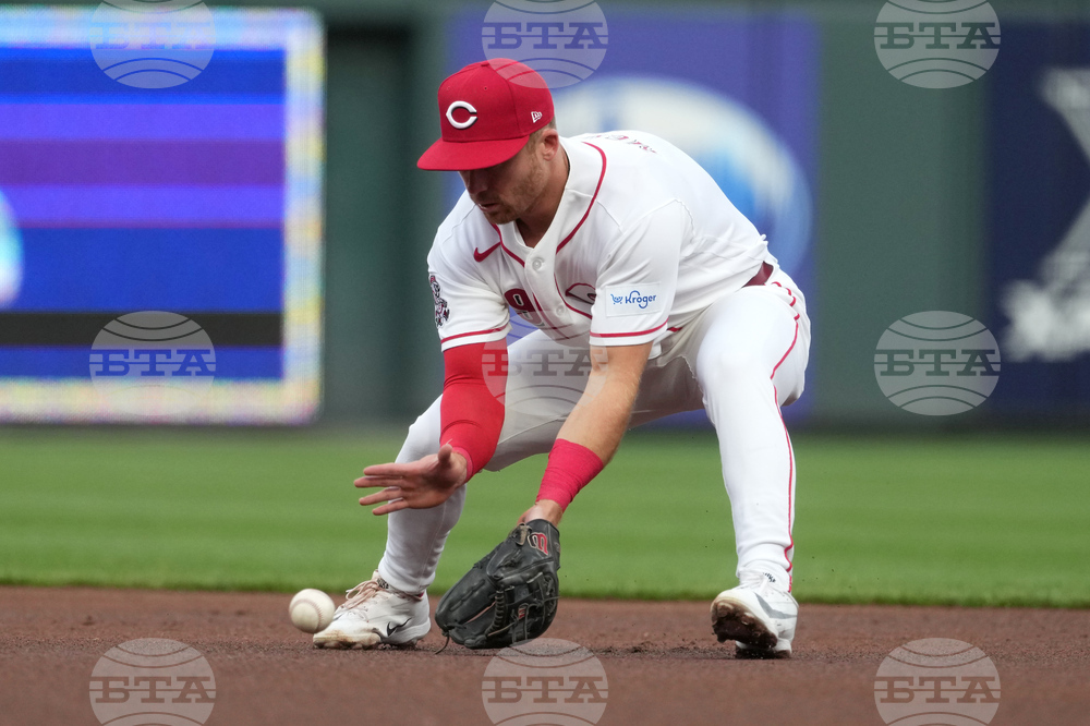 Pirates Reds Baseball