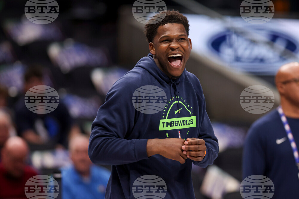 Timberwolves Mavericks Basketball