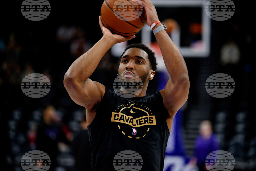 Cavaliers Jazz Basketball