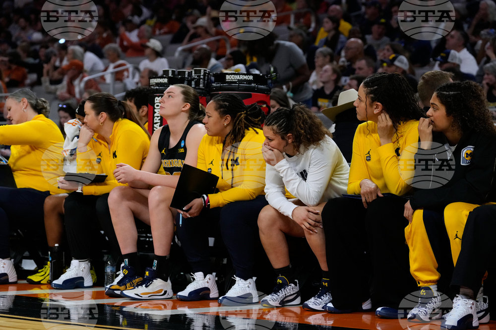 NCAA Michigan Texas Basketball