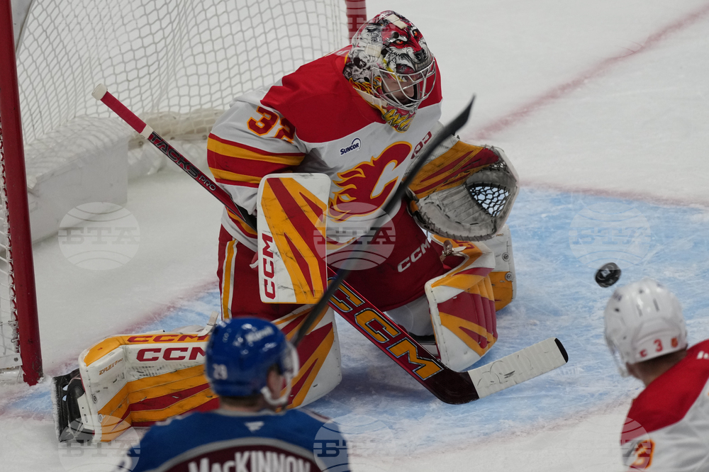 Flames Avalanche Hockey