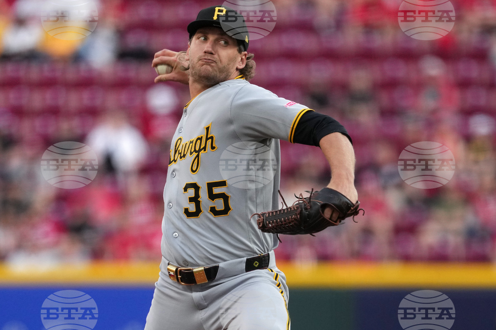 Pirates Reds Baseball