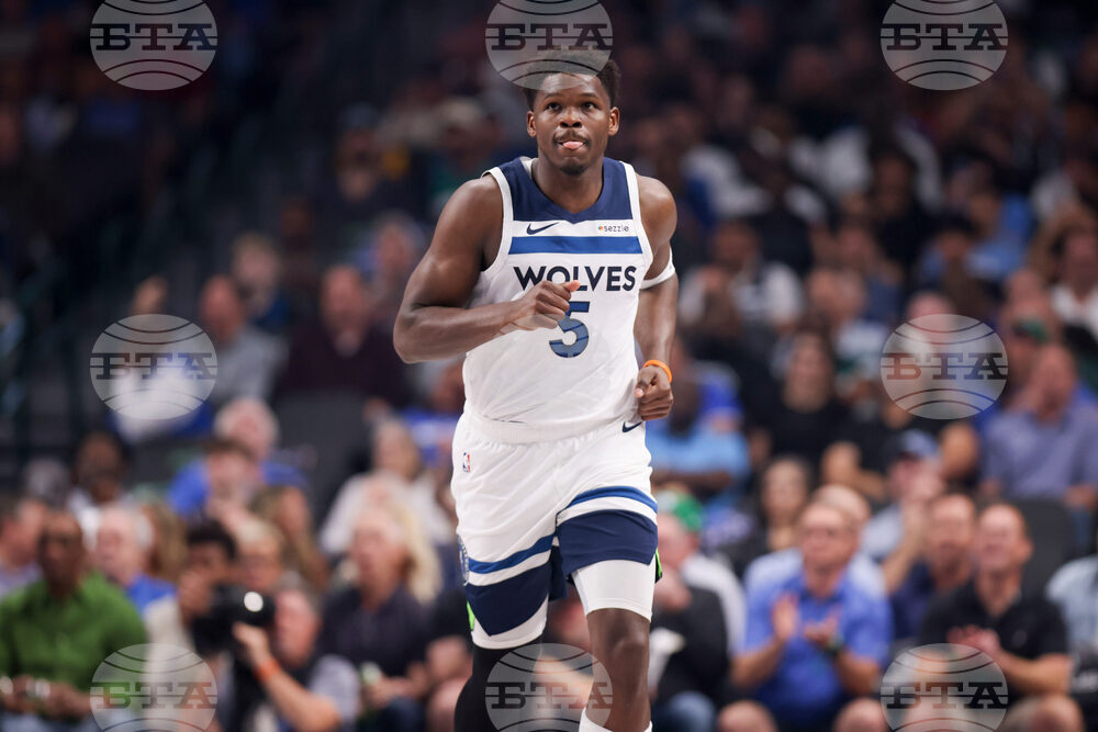Timberwolves Mavericks Basketball