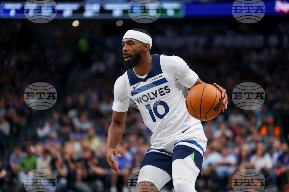 Timberwolves Mavericks Basketball