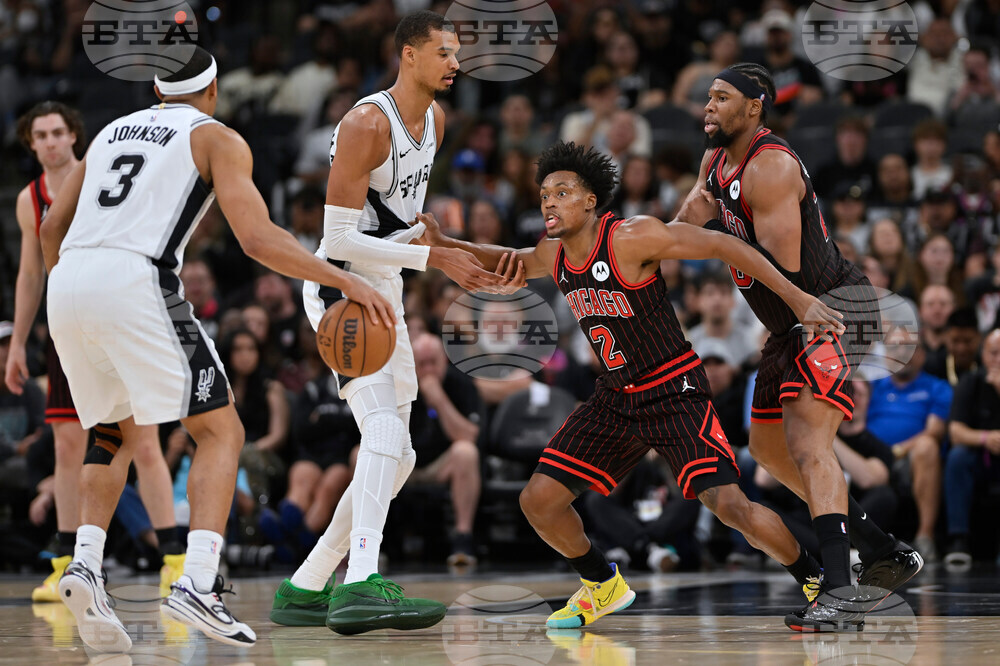 Bulls Spurs Basketball