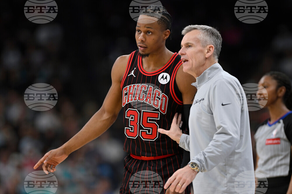 Bulls Spurs Basketball