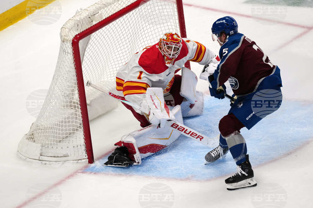 Flames Avalanche Hockey