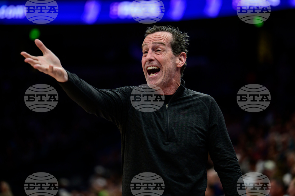 Cavaliers Jazz Basketball