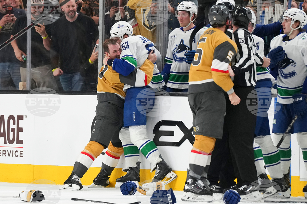 Canucks Golden Knights Hockey