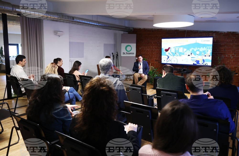 Проблемите пред градската мобилност и замърсяването на въздуха в София обсъдиха експерти по време на форум