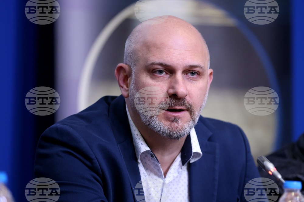Национален пресклуб на БТА - София - НАТФИЗ - пресконференция - Васил Василев