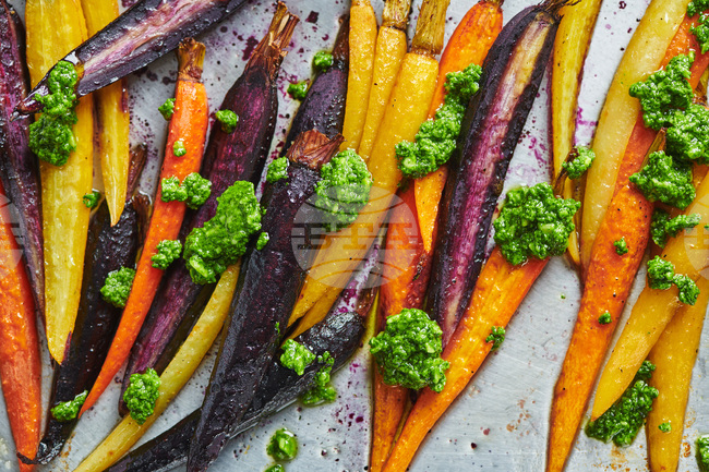 Food-Easter-Roasted Carrots-Pesto