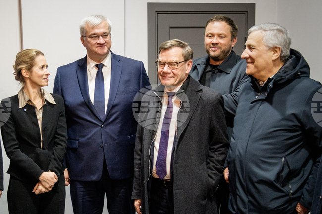 Кая Калас и Йохан Вадефул заявиха, че престъпленията на Русия не трябва да останат безнаказани