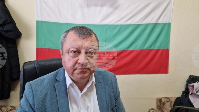 Нивото на река Росица не е критично високо и засега няма риск от наводнения, съобщи кметът на Павликени Емануил Манолов